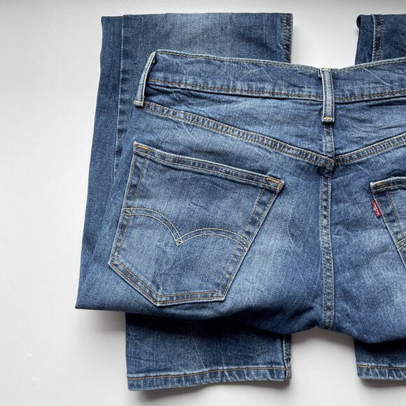 Levi's 541 Jeans - Athletic Taper - Size 32 | 34 - Picture 4 of 12